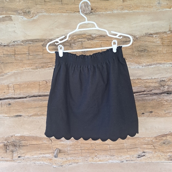 J. By J. Crew Black Scalloped Hem Linen/Cotton Mini Skirt Size 4 - Picture 3 of 6